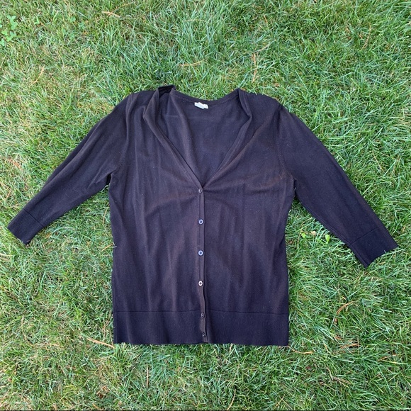 Cardigan Lot - Picture 9 of 9